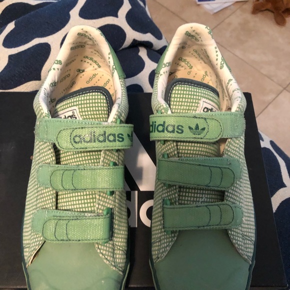 adidas stan smith safety